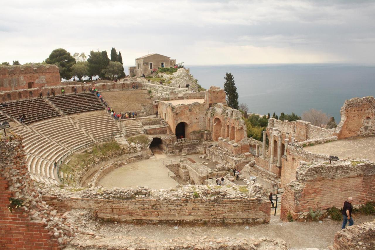 Nice Apartment In Taormina Buitenkant foto