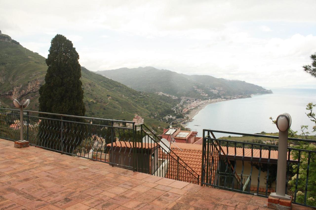 Nice Apartment In Taormina Buitenkant foto